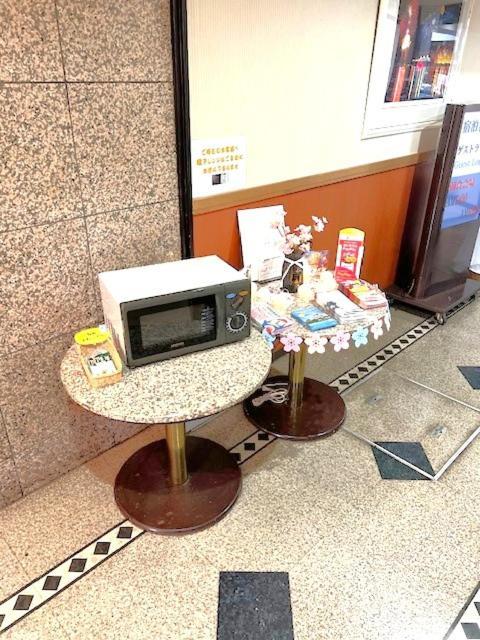 Business Inn Sennichimae Hotel Osaka Buitenkant foto